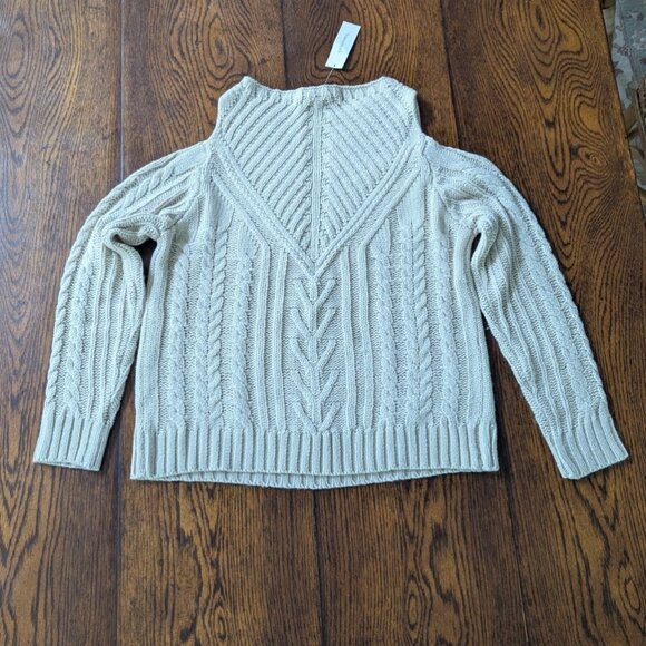 NWT Francesca's Miami Sweather Size Medium - Picture 2 of 3